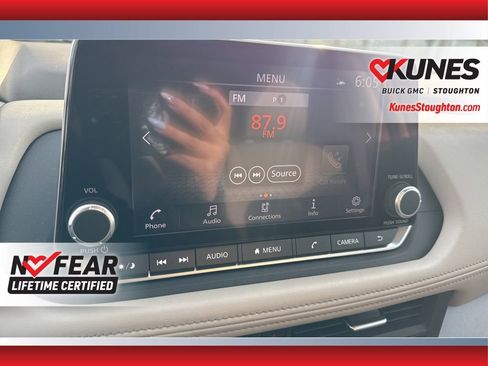 Used 2025 Nissan Rogue SV AWD/4WD image 36