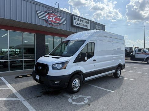 Used 2024 Ford Transit 250 148 High Roof AWD image 2