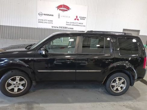 Used 2010 Honda Pilot Touring image 6