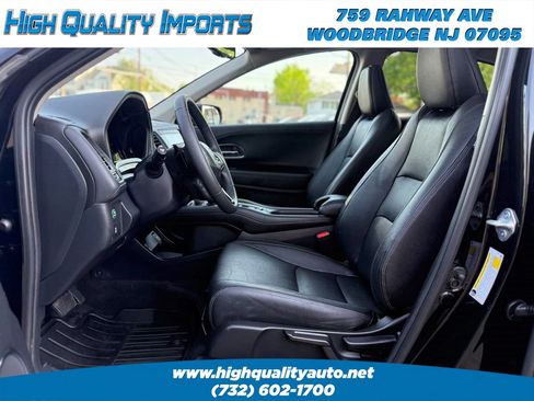 Used 2021 Honda HR-V EX-L image 13