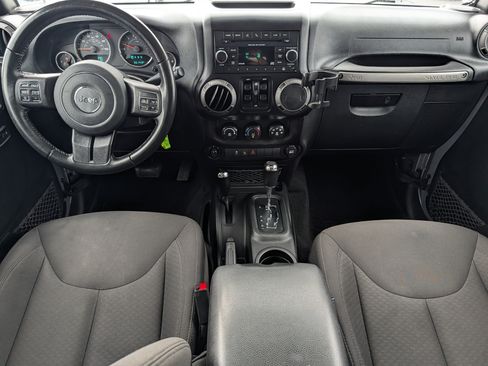 Used 2016 Jeep Wrangler Unlimited Sport w/ Quick Order Package 24S AWD/4WD image 10