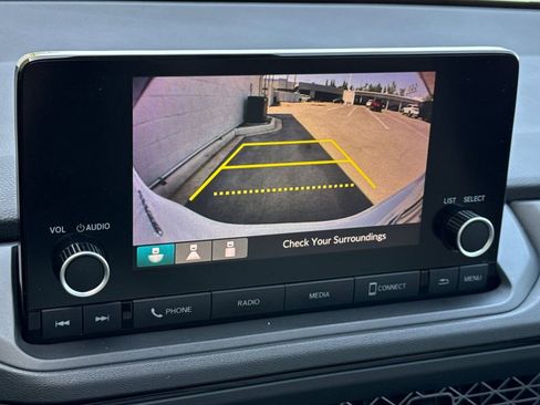 Certified 2023 Honda Accord EX image 22