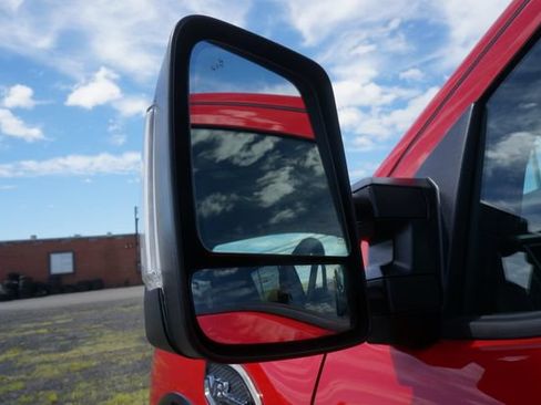 Used 2024 Nissan Titan PRO-4X w/ Pro-4x Convenience Package AWD/4WD image 79