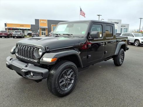 New 2026 Jeep Gladiator Sport image 9