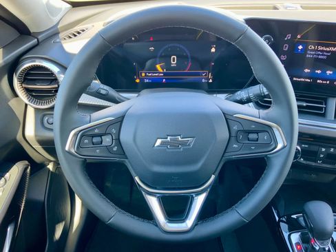 New 2026 Chevrolet Trax ACTIV FWD image 35