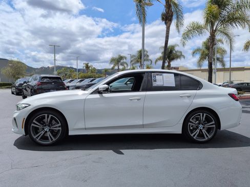 Used 2023 BMW 330i Sedan w/ Convenience Package RWD image 6