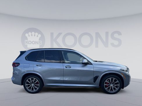 Used 2024 BMW X5 xDrive40i w/ Executive Package AWD/4WD image 8