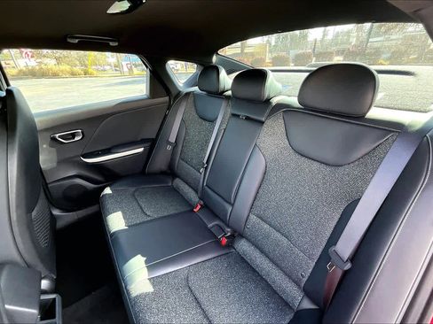 Used 2025 Kia K4 GT-Line w/ GT-Line Sunroof Package image 21