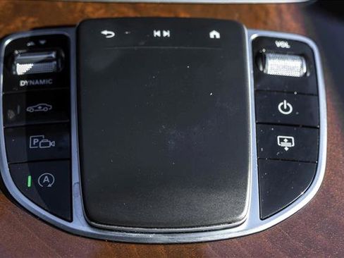 Used 2021 Mercedes-Benz E 350 4MATIC Sedan image 17