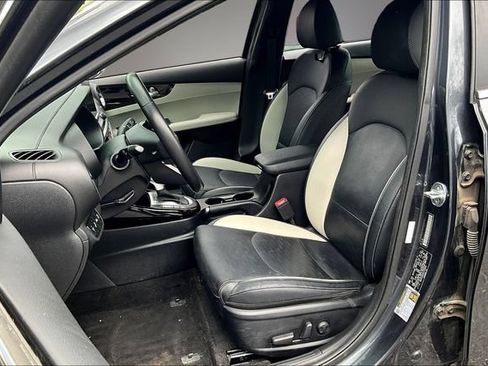 Used 2020 Kia Forte EX FWD image 21