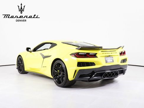 Used 2024 Chevrolet Corvette Z06 image 3