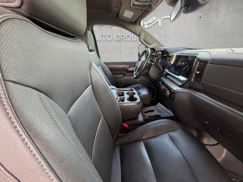 Used 2024 Chevrolet Silverado 2500 LTZ AWD/4WD image 30