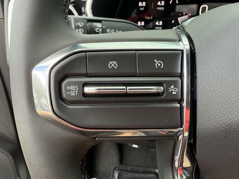 New 2026 GMC Canyon Elevation w/ Convenience Package RWD image 13