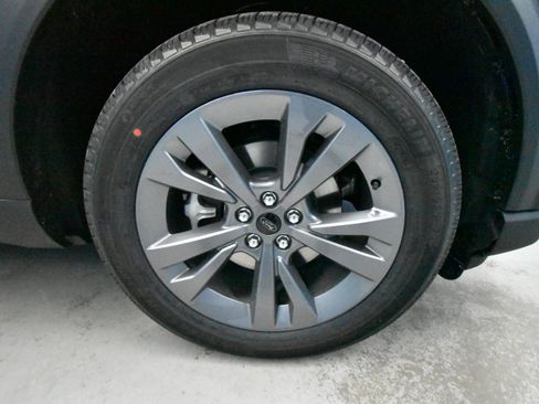 New 2026 Ford Explorer Active w/ Active Comfort Package image 36