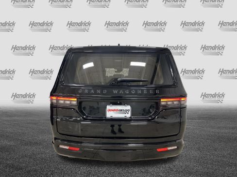 Used 2023 Jeep Grand Wagoneer Series III w/ Quick Order Packagew 28T AWD/4WD image 9