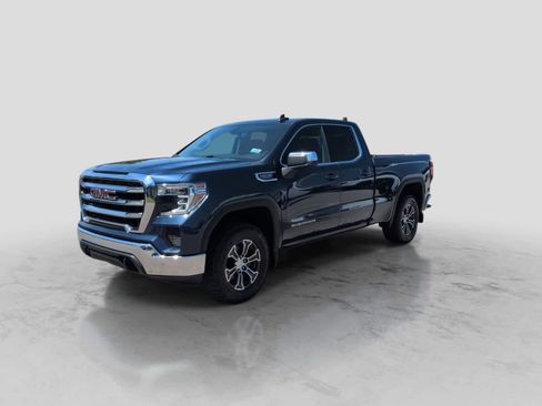 Used 2020 GMC Sierra 1500 SLE w/ X31 Off-Road Package AWD/4WD image 4
