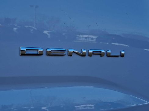 New 2026 GMC Terrain Denali w/ LPO, Floor Liner Package image 23