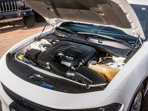 Used 2023 Dodge Charger SXT image 40