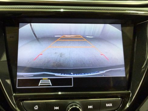 Used 2023 Chevrolet TrailBlazer LT w/ Convenience Package FWD image 24