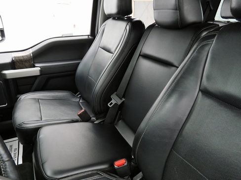 Used 2017 Ford F250 Lariat w/ Chrome Package image 37