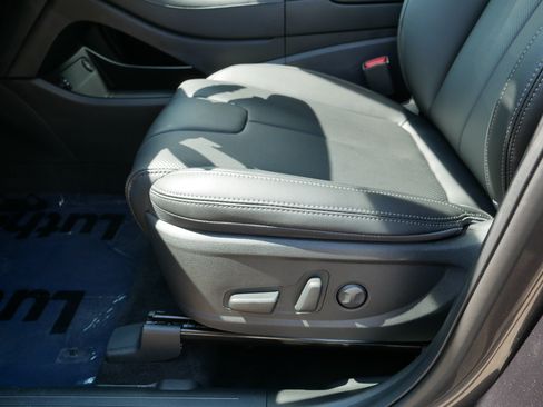 Used 2023 Hyundai Santa Fe SEL w/ Premium Package AWD/4WD image 20