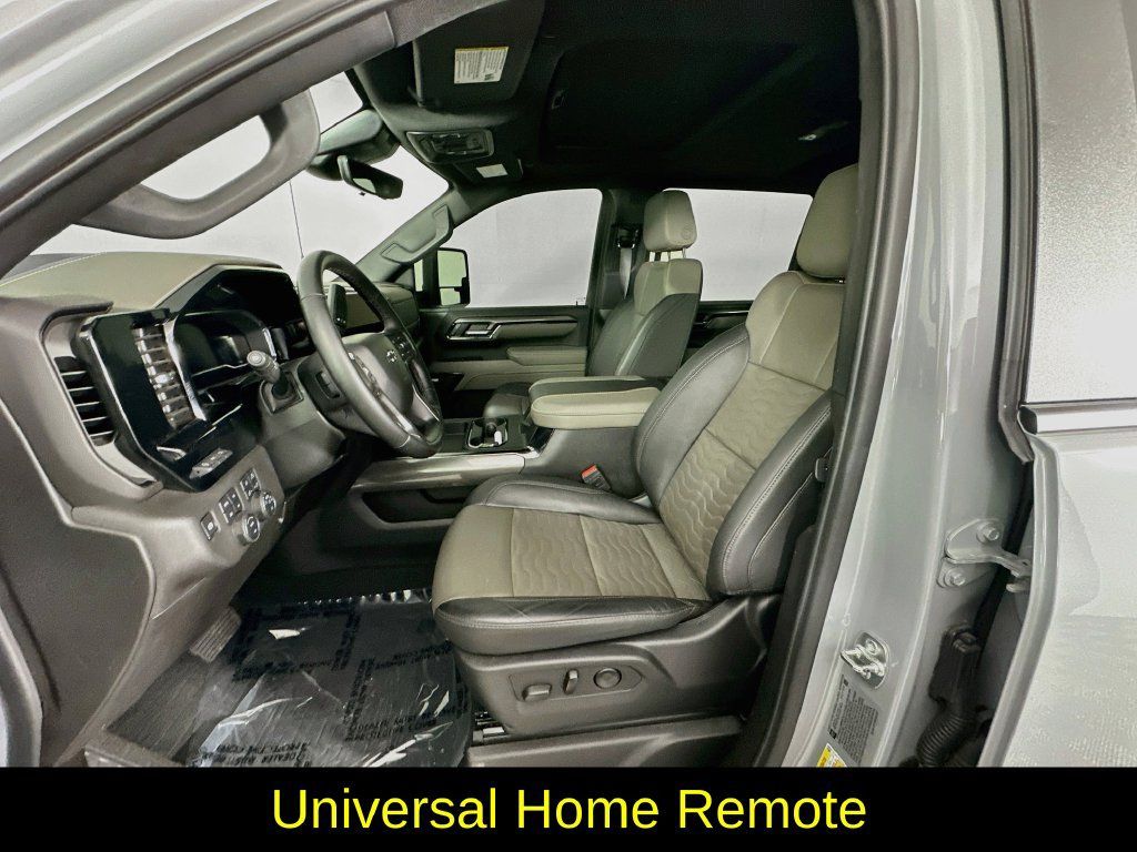 Used 2025 Chevrolet Silverado 2500 ZR2 AWD/4WD image 29