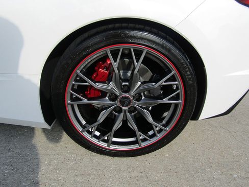 Used 2023 Chevrolet Corvette Stingray Premium Conv image 24