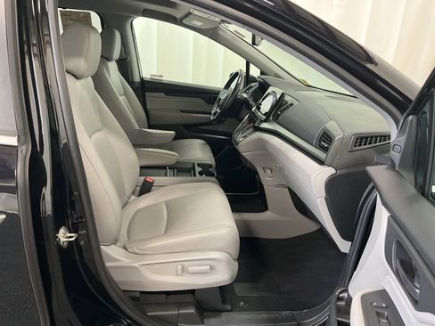 Used 2019 Honda Odyssey EX-L image 20