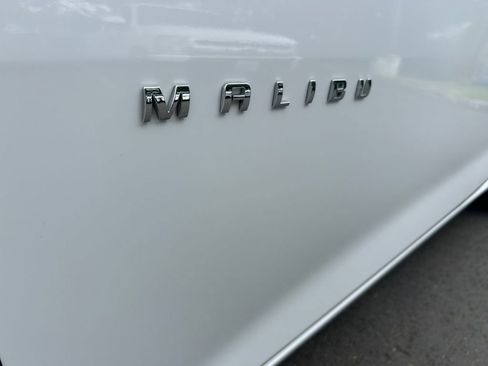Used 2024 Chevrolet Malibu LT FWD image 31
