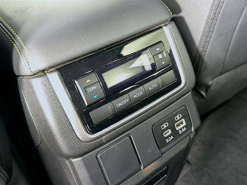Used 2023 Subaru Ascent Onyx Edition image 34