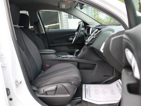 Used 2016 Chevrolet Equinox LT w/ Convenience Package AWD/4WD image 9