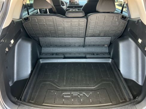 Used 2025 Honda CR-V EX image 16