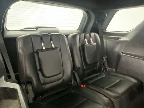 Used 2017 Ford Explorer Sport w/ Equipment Group 401A AWD/4WD image 8