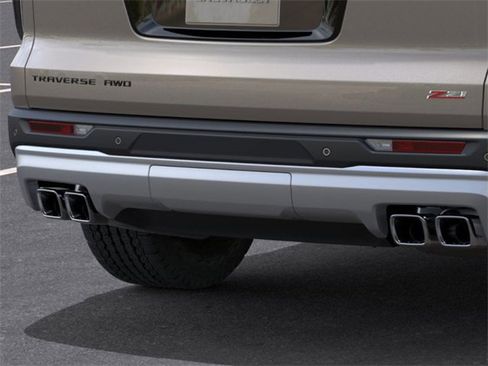 New 2026 Chevrolet Traverse Z71 image 14