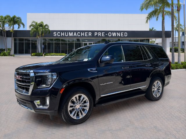 Certified 2023 GMC Yukon SLT RWD image 3