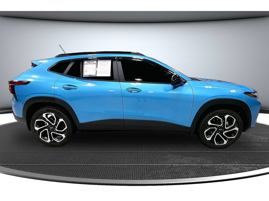 Used 2026 Chevrolet Trax RS w/ Driver Confidence Package FWD image 14