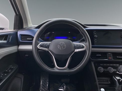 Used 2024 Volkswagen Taos SE w/ Black Wheel Package FWD image 12