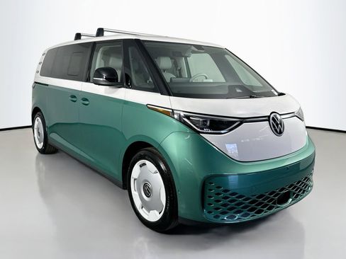 New 2025 Volkswagen ID. Buzz 1st Edition image 3