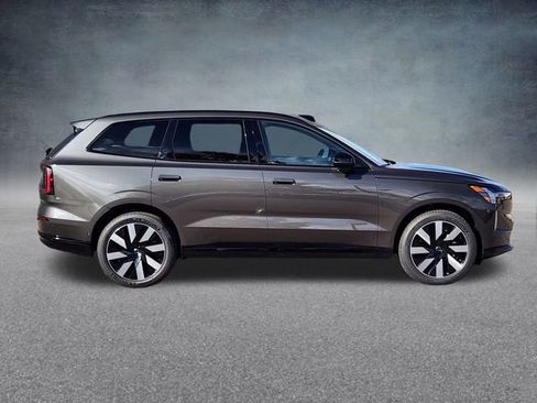 New 2025 Volvo EX90 Plus w/ Protection Package Premier image 2