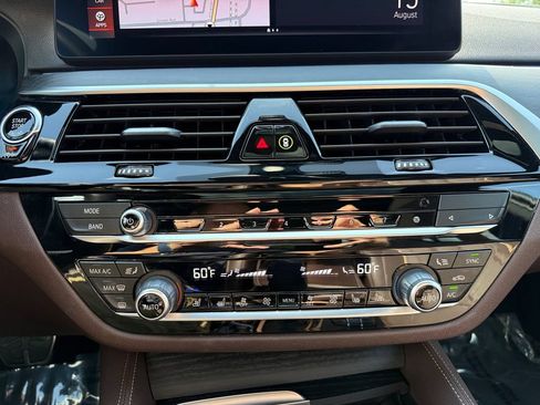Used 2023 BMW 530i xDrive w/ M Sport Package AWD/4WD image 28