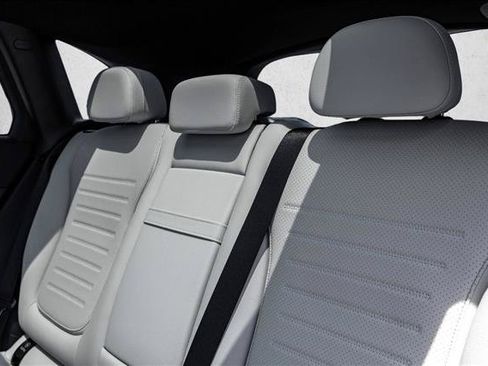 New 2026 Mercedes-Benz GLC 300 4MATIC image 22