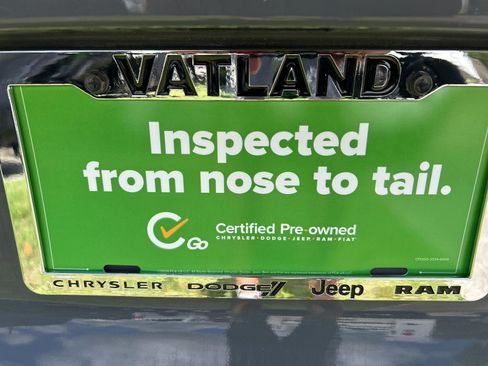 Used 2019 Dodge Charger Scat Pack w/ Plus Group RWD image 34