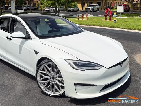 Used 2022 Tesla Model S Plaid AWD/4WD image 61