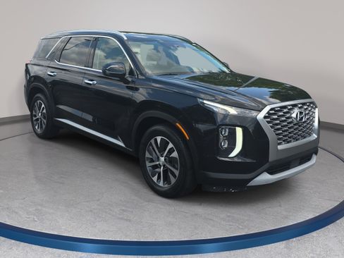 Used 2022 Hyundai Palisade SEL FWD image 3