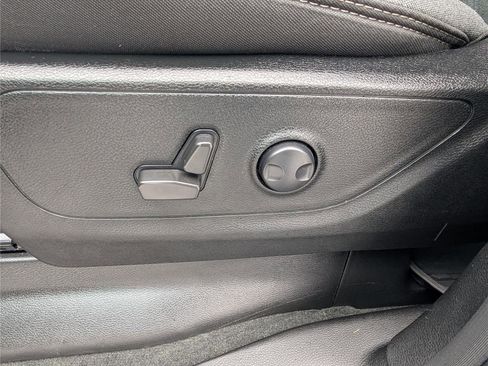 Used 2022 RAM 1500 Big Horn AWD/4WD image 20