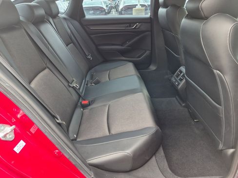 Used 2022 Honda Accord Sport image 31