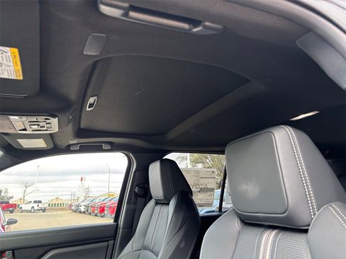 New 2025 Toyota 4Runner Limited image 15