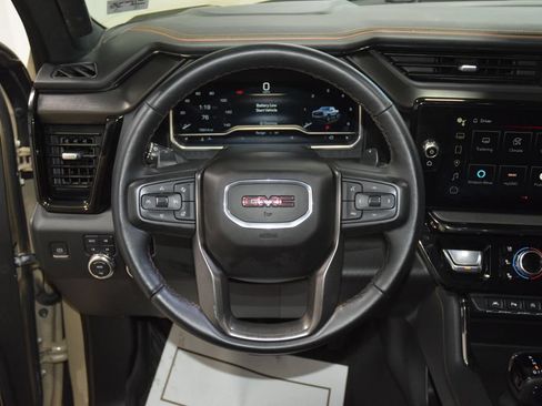 Used 2023 GMC Sierra 1500 AT4 w/ AT4 Premium Package AWD/4WD image 35