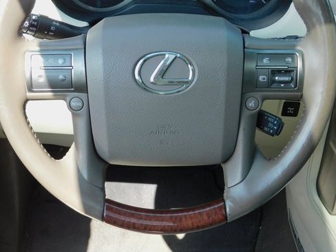 Used 2013 Lexus GX 460 Premium image 14