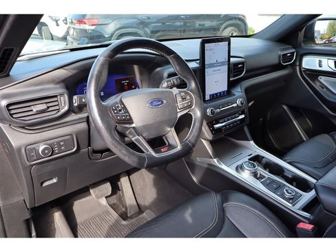 Used 2020 Ford Explorer ST w/ Premium Technology Package image 13